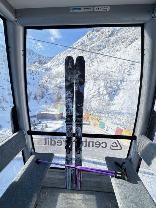 Лыжи Atomic bent 90