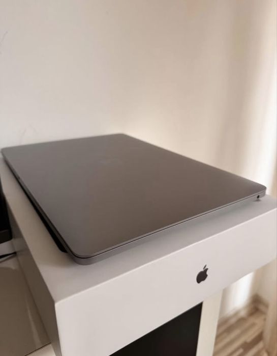 Macbook Pro M1 / 16 RAM/ 512SSD