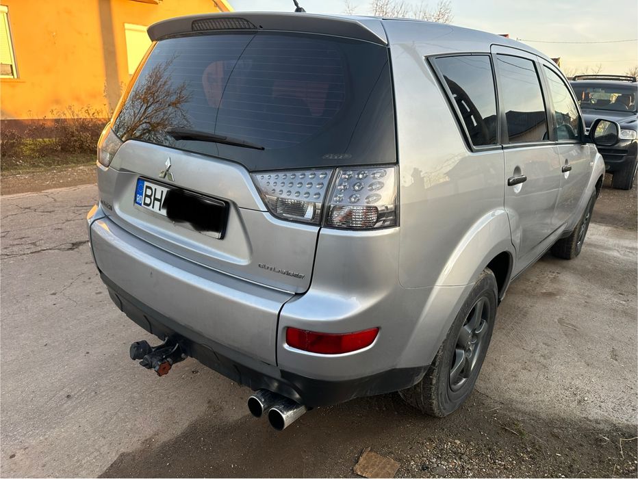Mitsubishi outlander