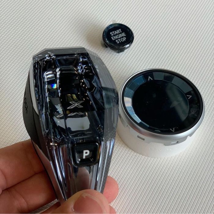 Set schimbator crystal Swarovski Bmw X5 X6 X7 logo X G05 G06 G07