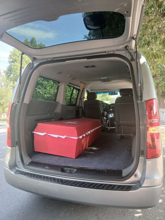 Ритуальные услуги, Катафалк