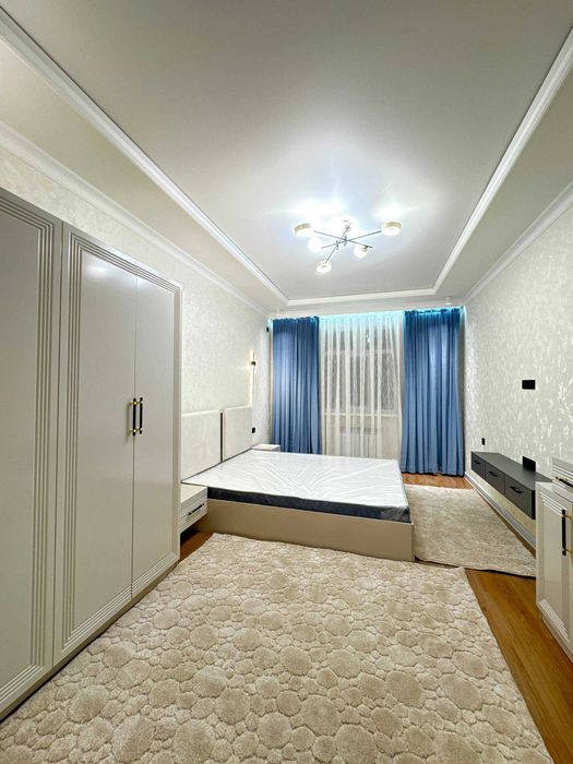 Продается квартира в Чиланзарском районе 3в4х комнатная 65м2.