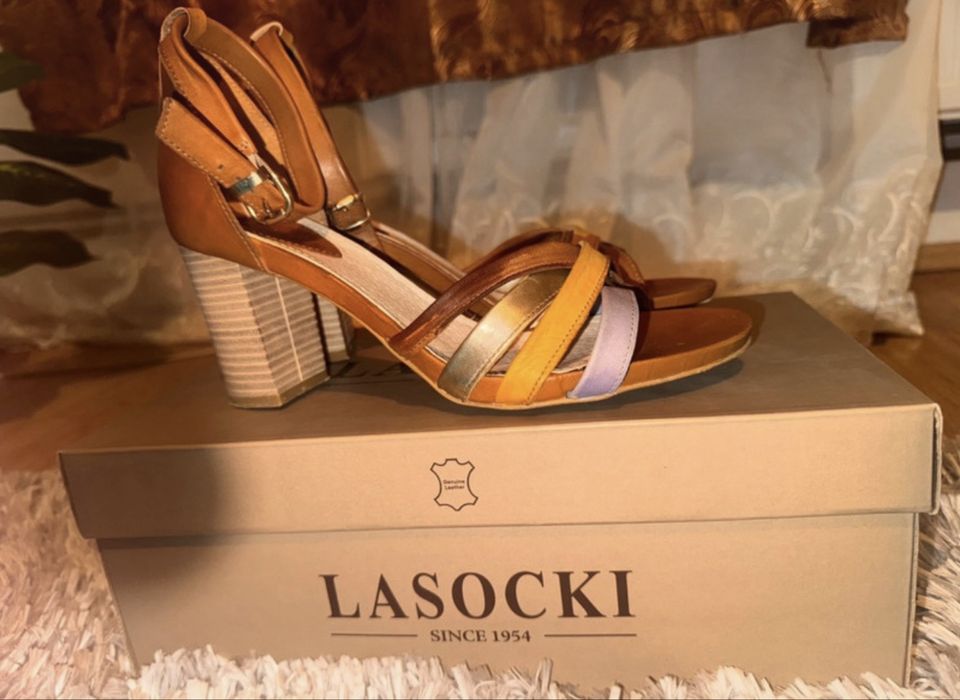 Sandale elegante cu toc