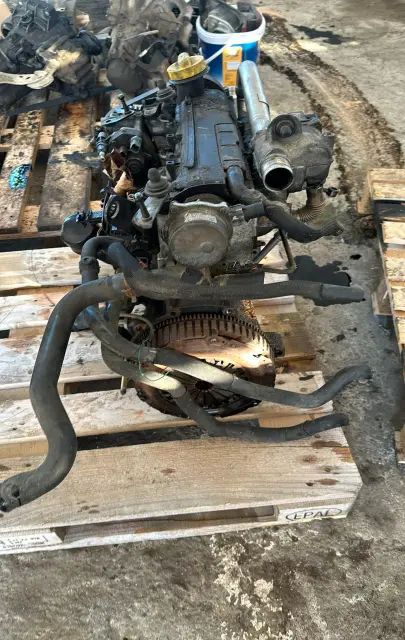 Motor fara anexe Renault Clio 2002 1.5 dCi MT (65 hp)