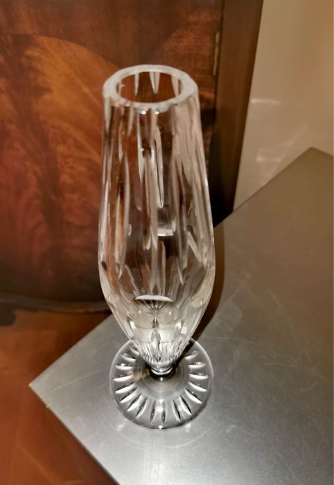 Антикварена кристална ваза червено черена рядка BAZAU PERLA LUX