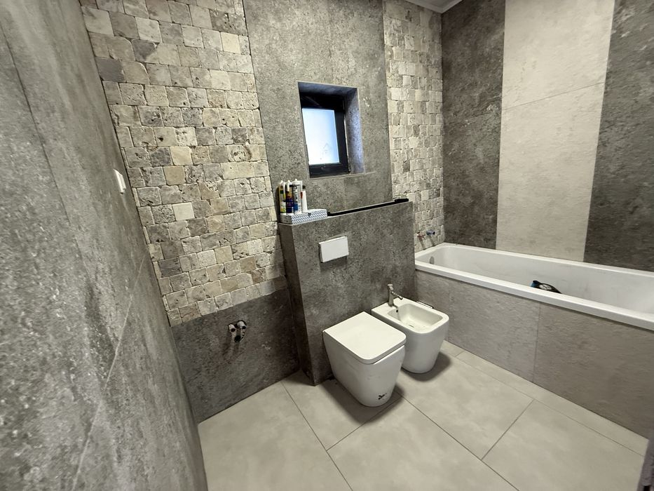 Casa zona Ford , Ionumi , Selgros cu gaz ,curent ,apa si canalizare