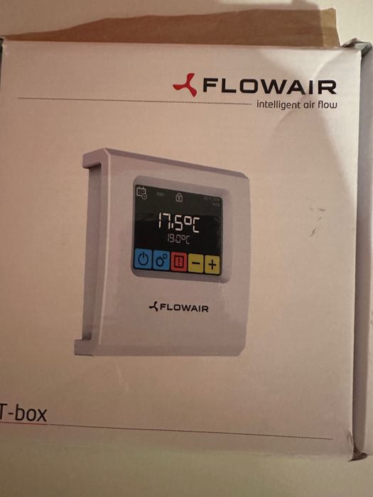 Интелигентен контролер Flowair T-box с тъчскрийн