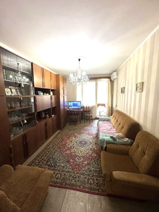 2/3/4 Кадышева базар! Массив Асалабад-1, университет АДЖУ,52.500 $