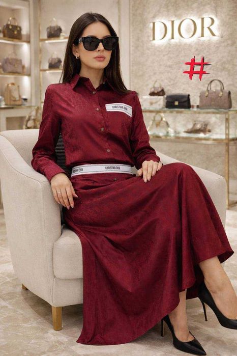 Compleu dama cu fusta