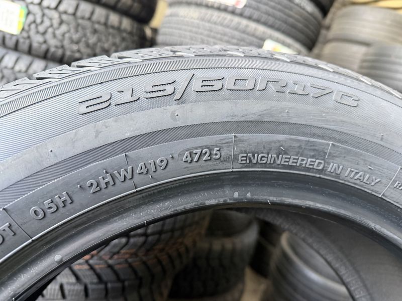 215/60/17C MOMO 4бр