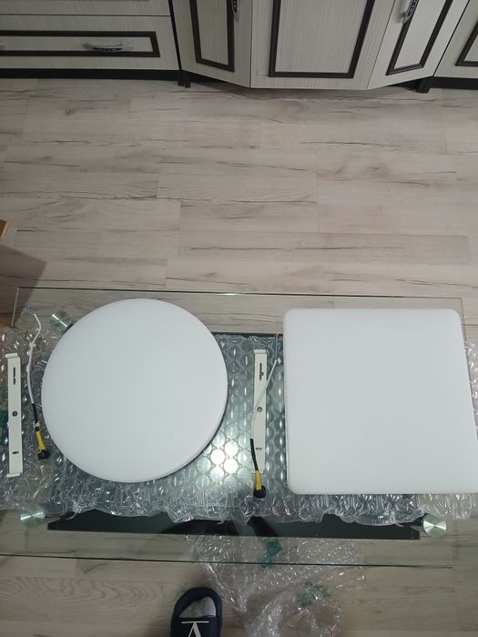 Camera Tellur interior / exterior