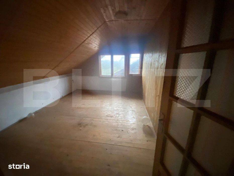 Casa individuala renovabila, 7 camere, 219mp utili, 647mp teren, Remet
