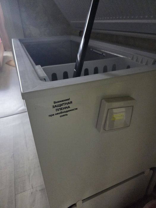 Продам морозильную камеру