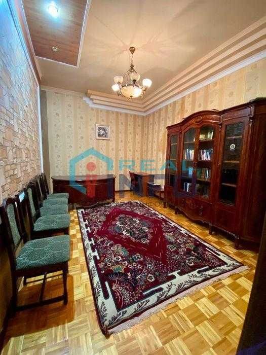 Сдаётся дом в М.Улугбекском районе