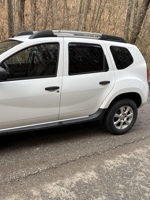 Dacia Duster 1.6 16V benzina 2011 4x2
