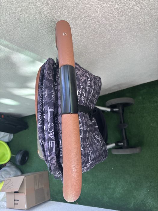 Количка Cybex Eezy S