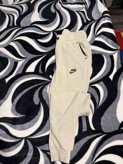 vand trening nike tech original