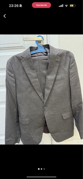 Мужские костюмы