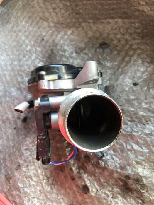 clapeta acceleratie nissan qashqai 1.5 d dupa 2013