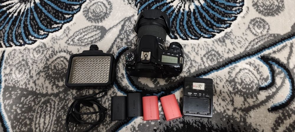 Canon 70 d sotiladi xolati ideal