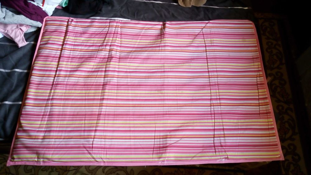 Подматрачна стелка за бебешка кошара с размери 105 см./70см.