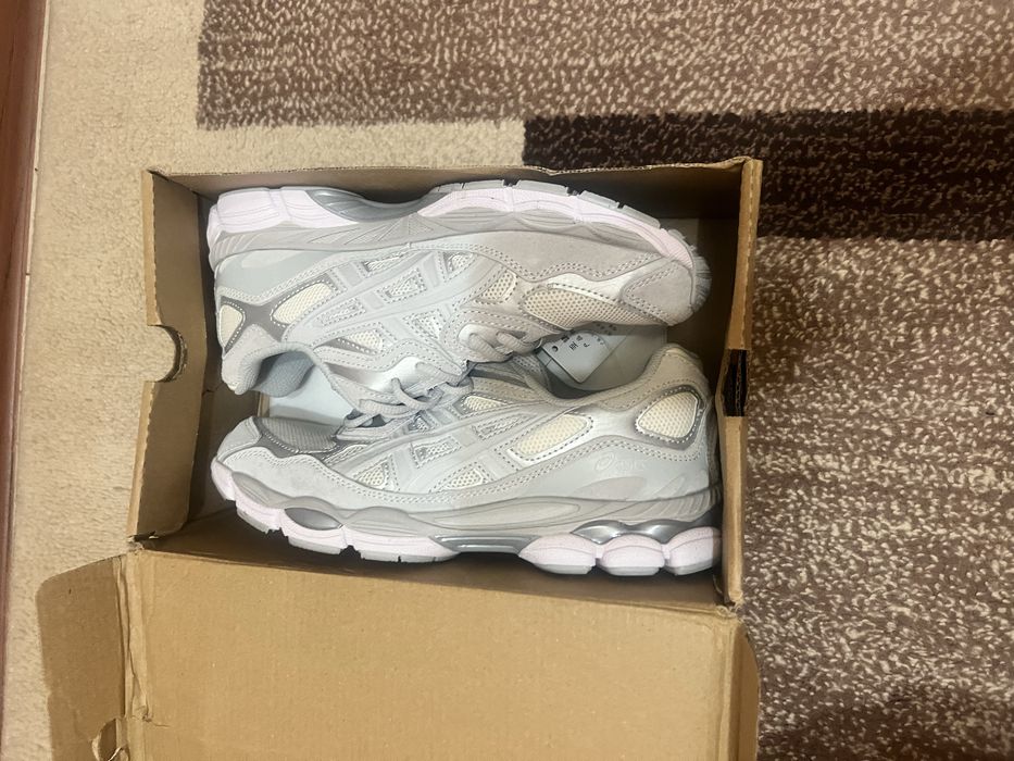 Krasovka  Asics Gel Nyc