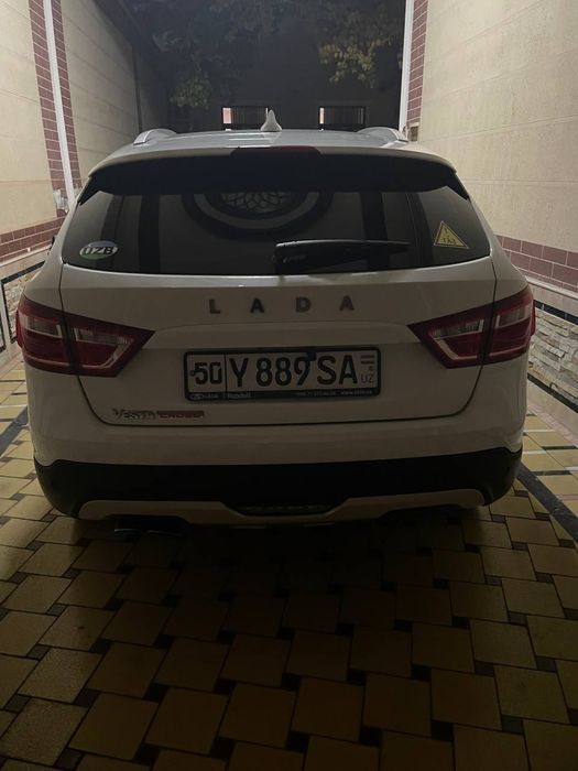 Lada Vesta SW Cross, вариатор CVT, Nissan engine 1.6, enjoy pro