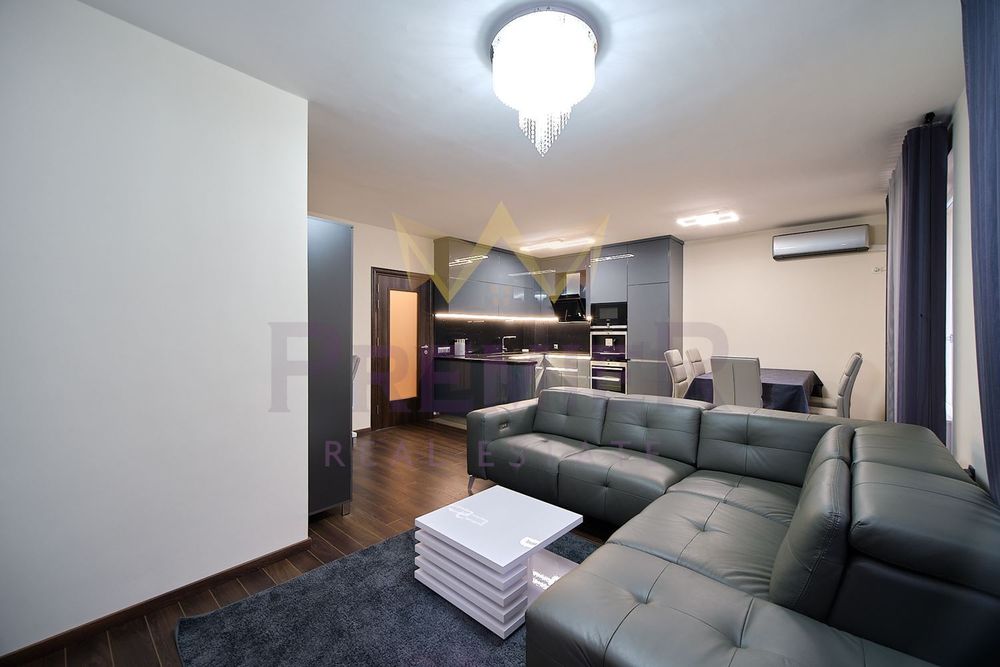 Продава се Тристаен апартамент в Варна, Генералите - 115 кв.м за 3305 €/кв.м - Снимка #1
