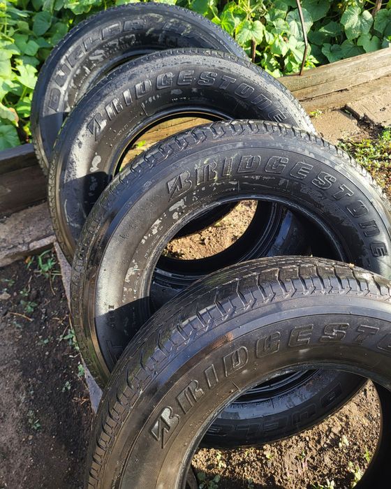 Летние шины Bridgestone 265/65/R17