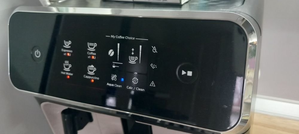 кафе машина робот  Philips