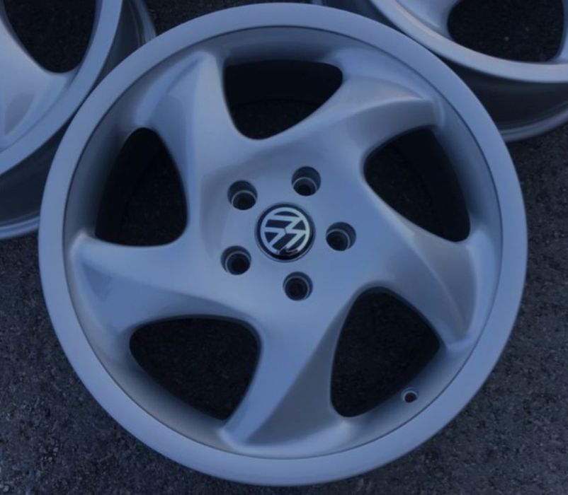 17 Vw 5x112 Porsche style-audi-vw-seat-skoda mercedes-7,5j et42 715kg
