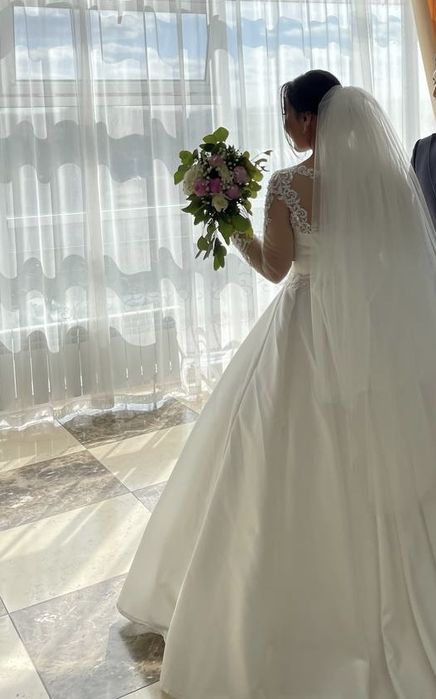 Продается свадебное платье