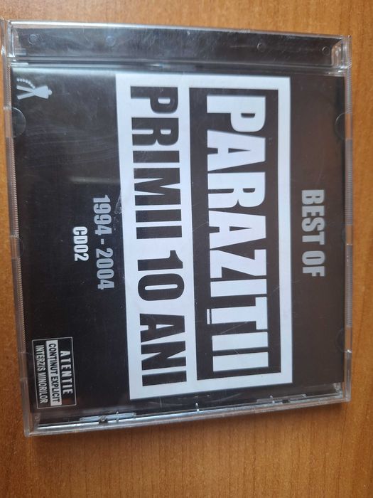 Paraziti CD  Primii 10 ani