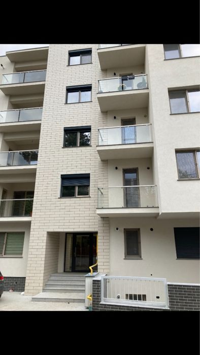 Inchiriez apartament 2 camere