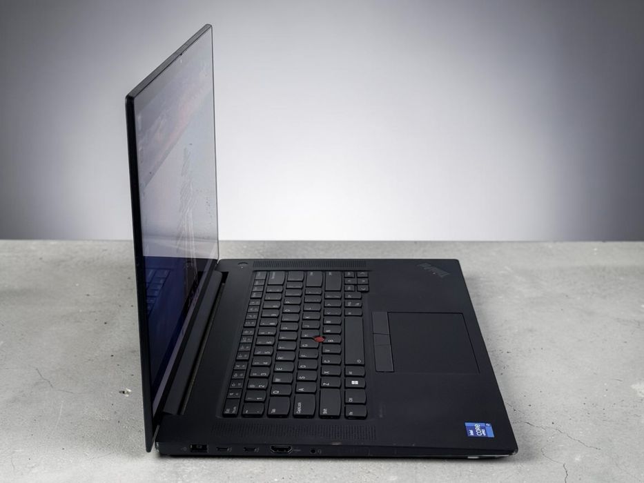 Лаптоп Lenovo ThinkPad P1 Gen 4 16' 4K i7-11850H 16RAM 512SSD T1200 4GB