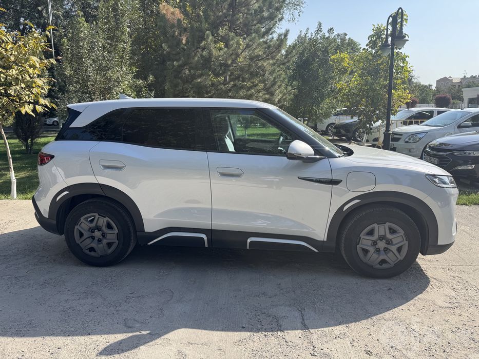 Продам byd yuan up EV