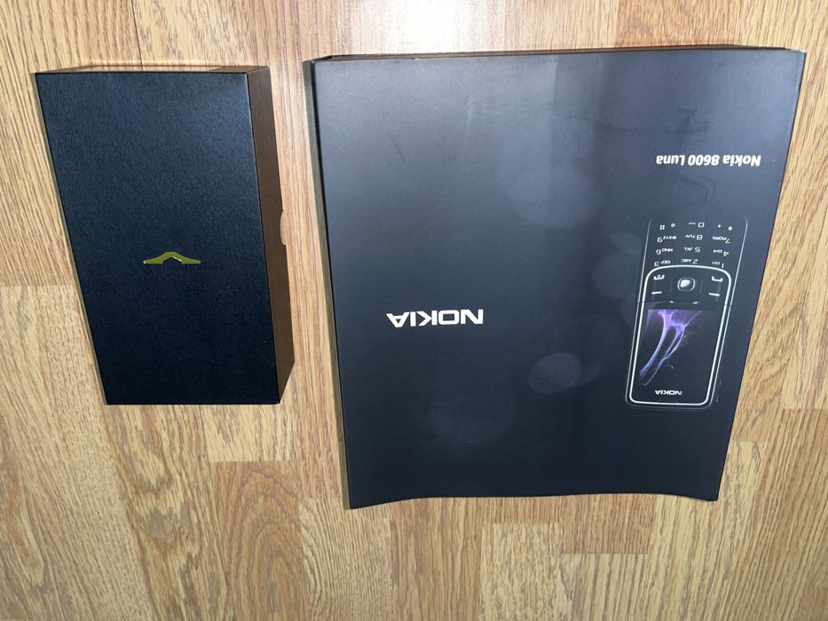 Нокиа NOKIA 8600 Luna