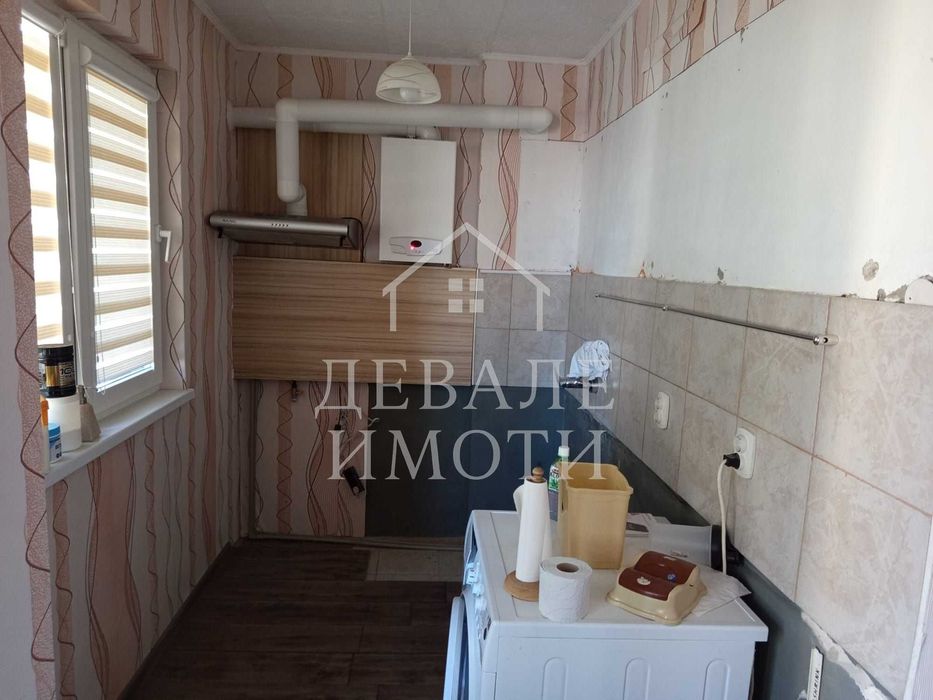 Продава се Етаж от къща в Русе, Дружба 2 - 108 кв.м за 591 €/кв.м - Снимка #8