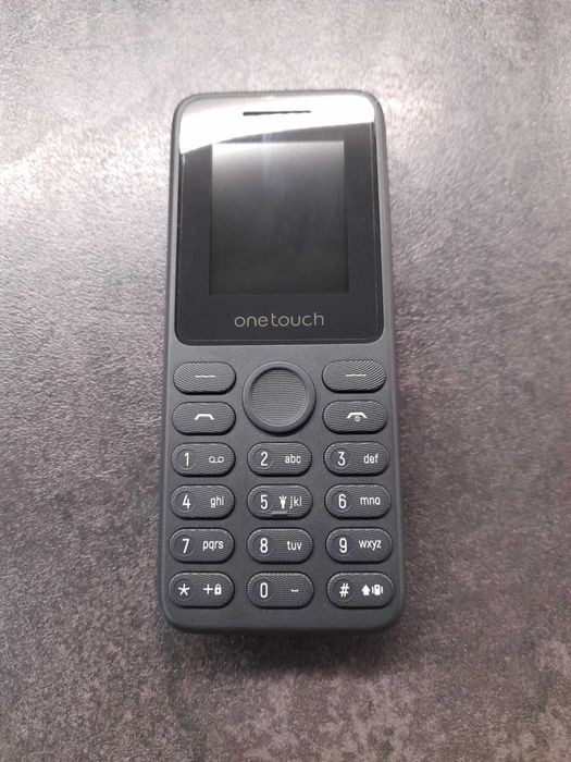 Продавам Телефон TCL OneTouch 4041
