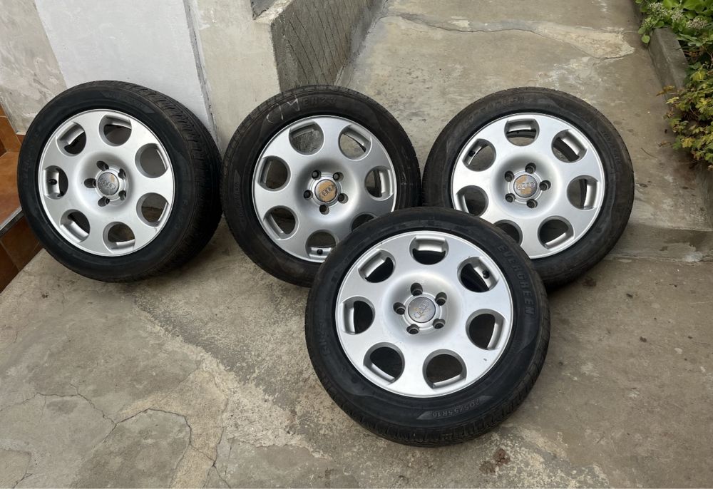 Продавам каска TAKACH ,пневм. ъглошлайф, моторна пръскачка джанти,