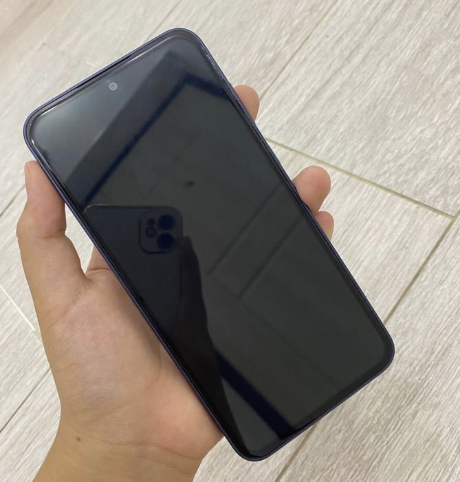 Продам Samsung galaxy A35, 5G, 128gb, цвет синий