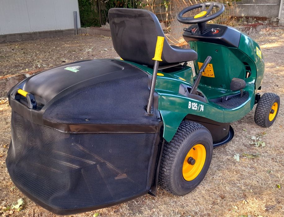 Tractoras tuns iarba MR GARDENER(Alko) B125/74 Brigs&Stratton 12,5HP OHV 4Timpi 5Trepte Aproape Nou Cu puține ore de funcționare!!!

Preț