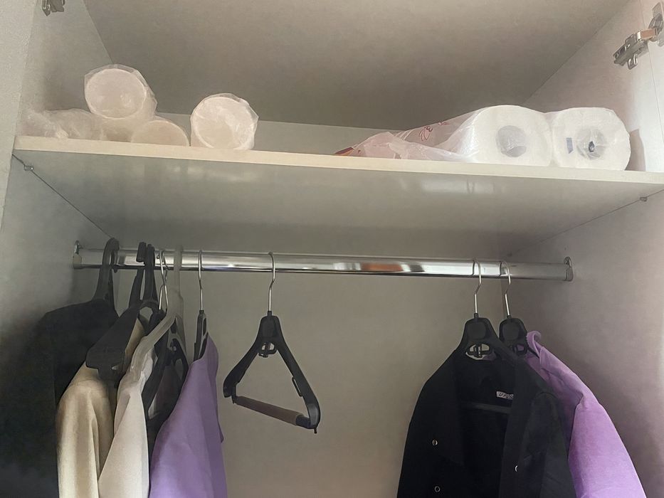 Шкаф для одежды серый