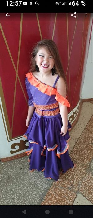 Бальное детское платье продам