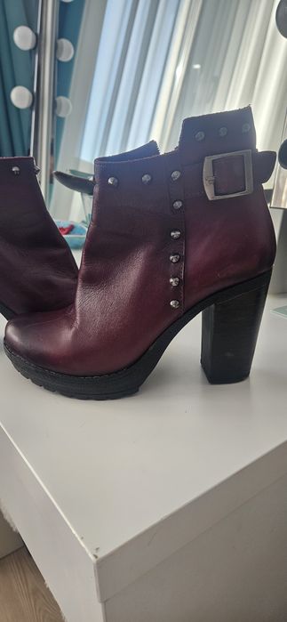 Botine burgundy piele