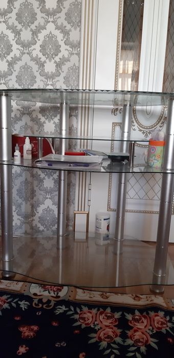 Продам подставку под тв