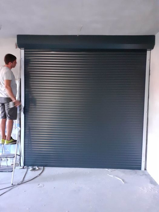 Usi aluminiu tip rulou