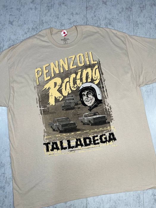 Футболка новая из Канады