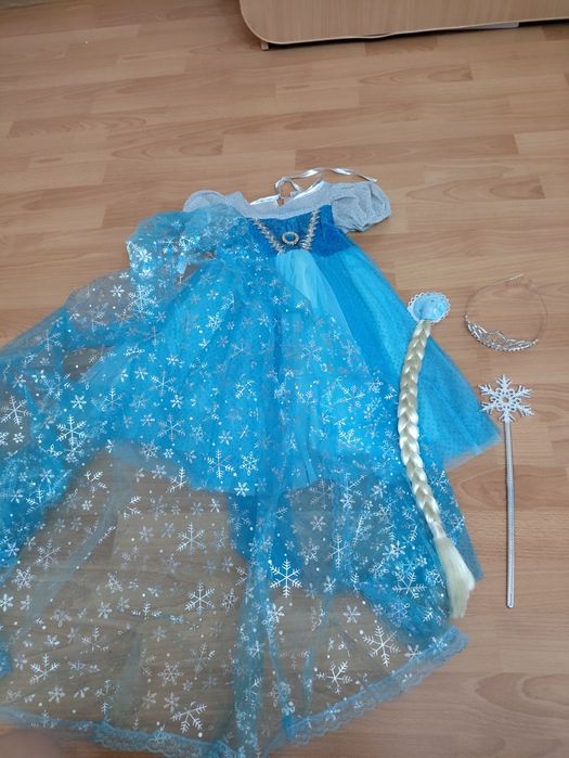Карнавальный костюм Эльза