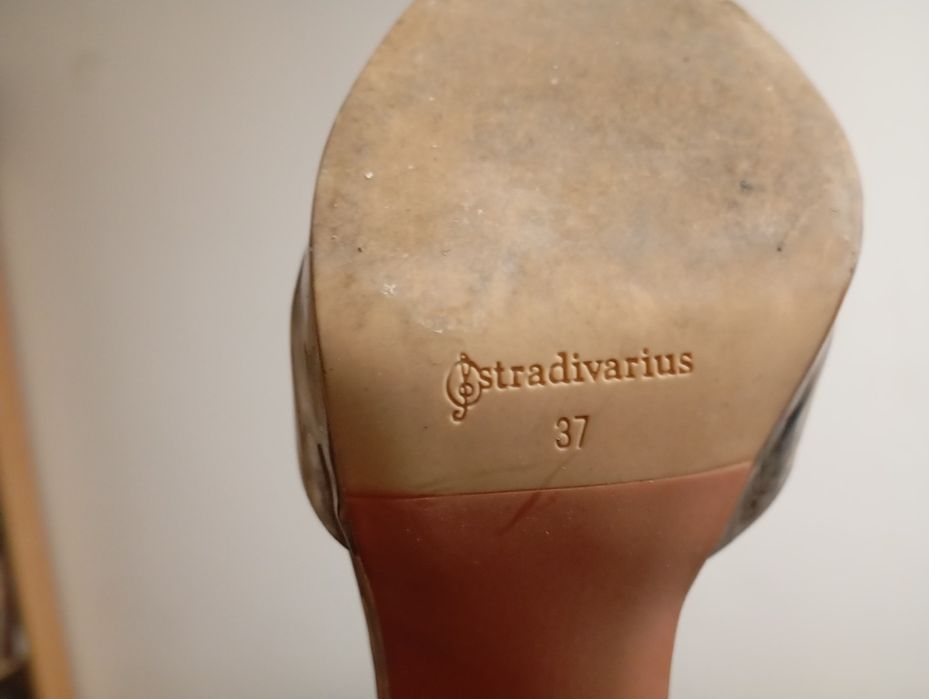 Stradivarius дамски обувки 37 номер